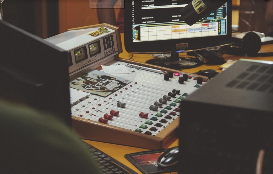 studio mixer